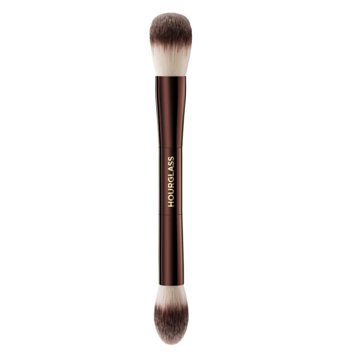 Кисть для лица Hourglass Ambient Lighting Edit Face Brush